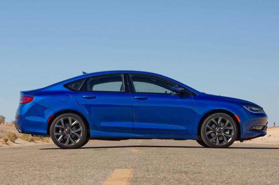  Chrysler 200 S 2014 года  (фото 49 из 69)